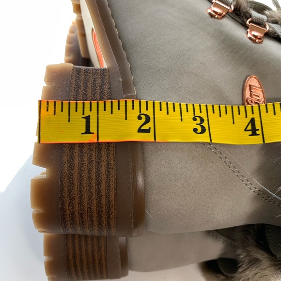 Lugz women's Adore Fur Classic Chukka Fashion Boot Size 7 - Picture 10 of 14